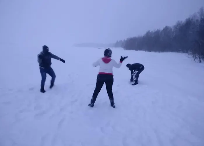 דירה Backyard With Veranda By River In Keminmaa